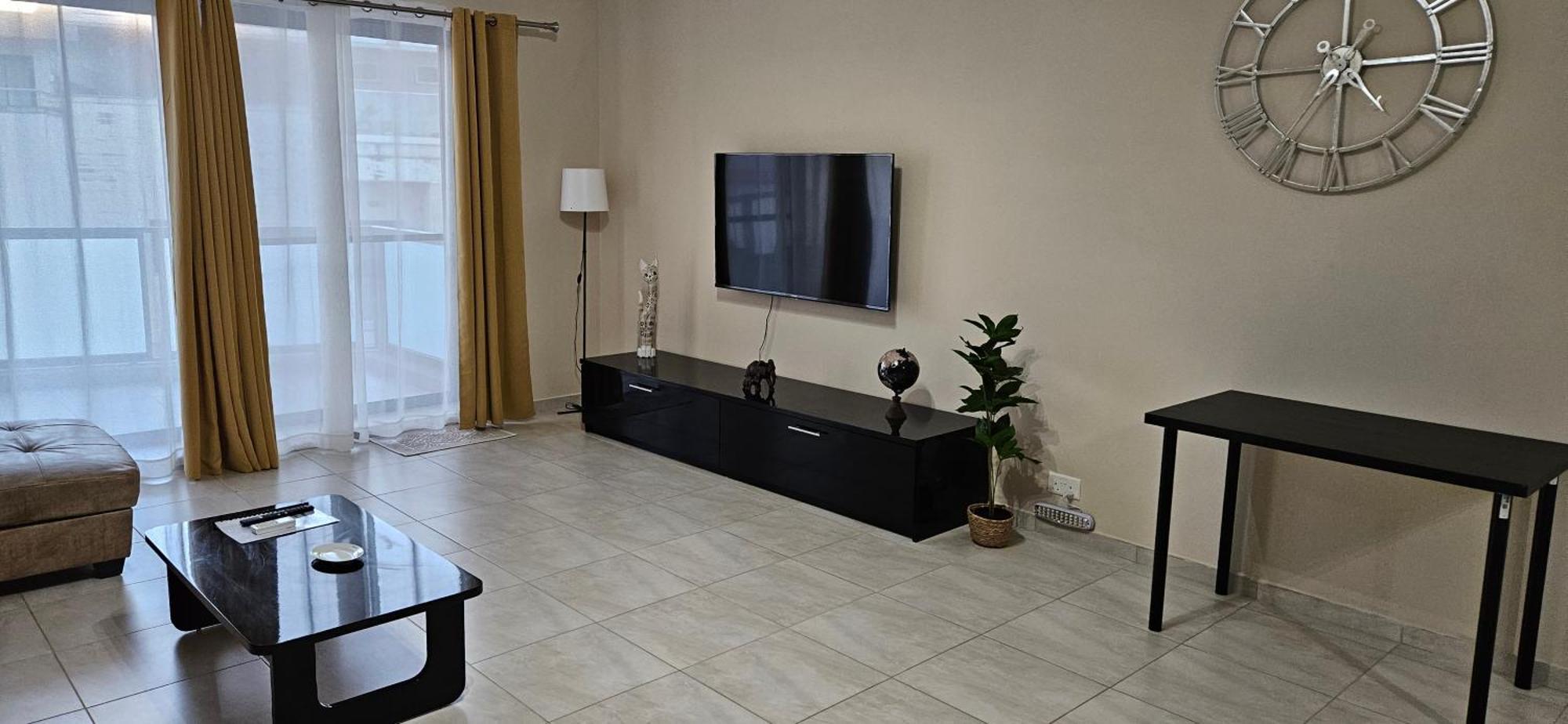 Large Apartment In Marsascala. Sleeps 6 Marsaskala Buitenkant foto