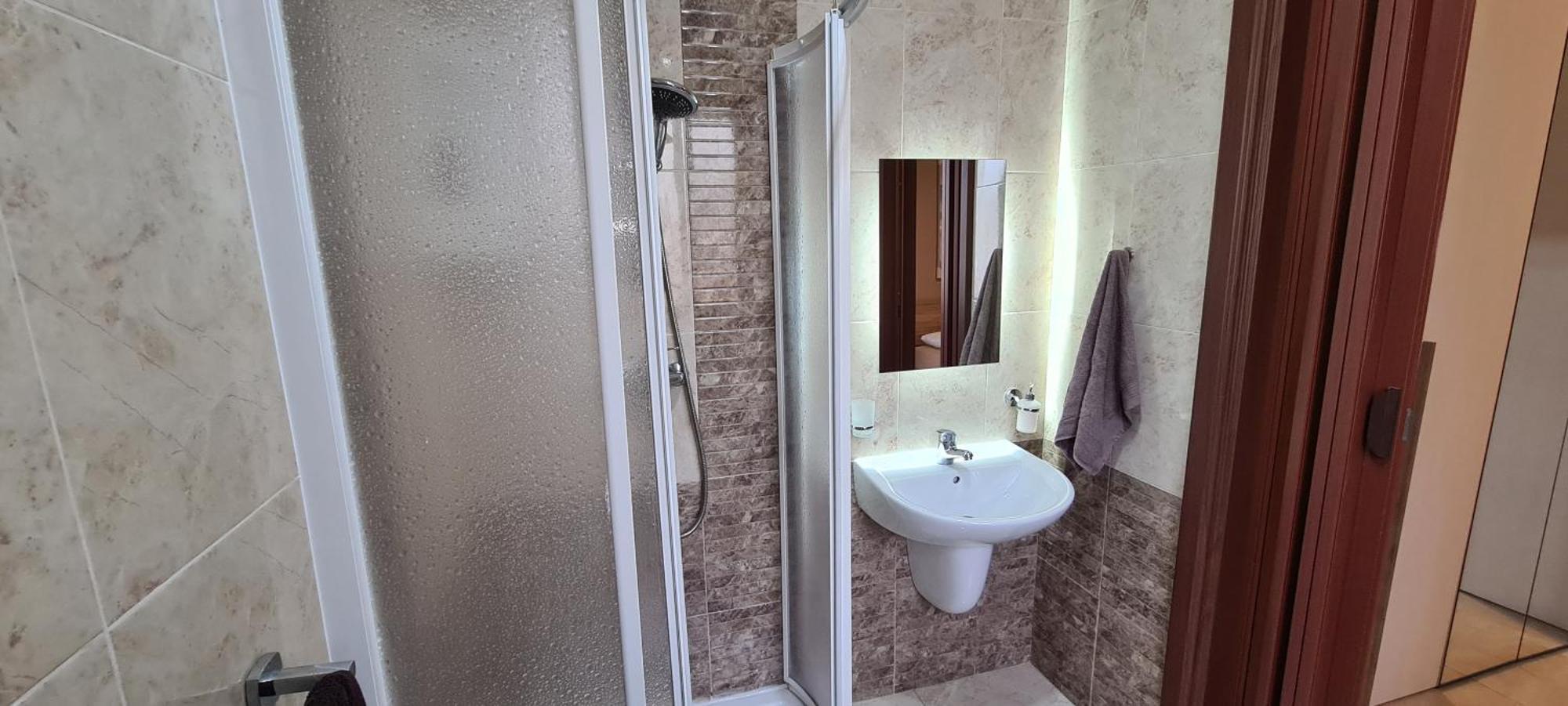Large Apartment In Marsascala. Sleeps 6 Marsaskala Buitenkant foto